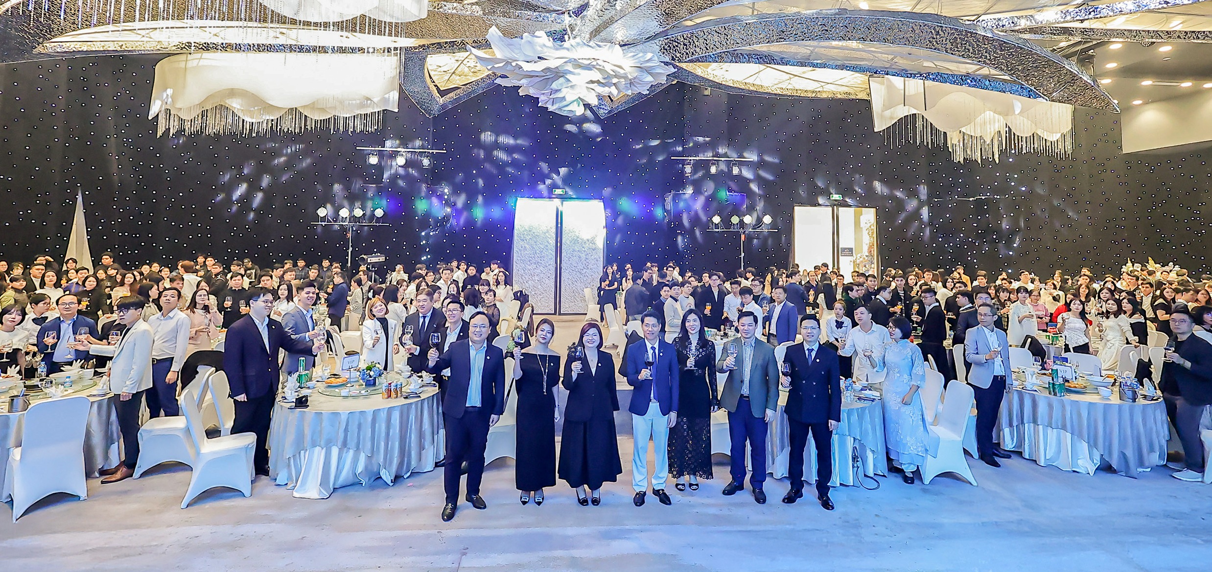 OmiGroup kỷ niệm 14 năm – dấu mốc trưởng thành của một Doanh nghiệp Y tế số